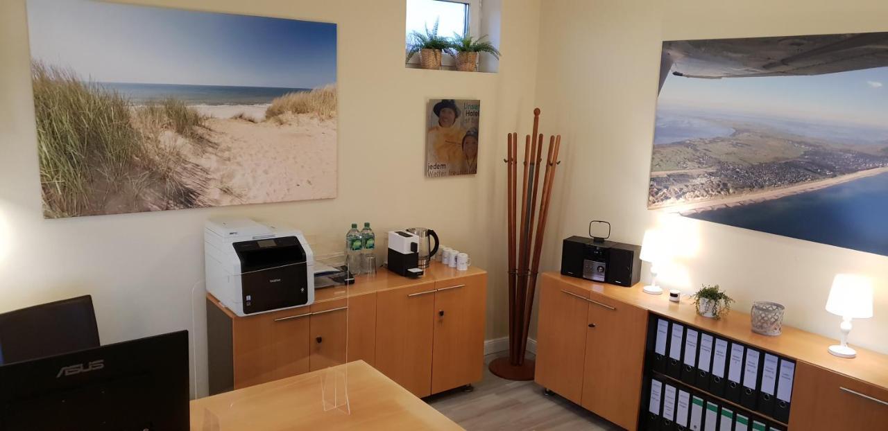 Airport Hotel One Aparthotel Sylt Dış mekan fotoğraf