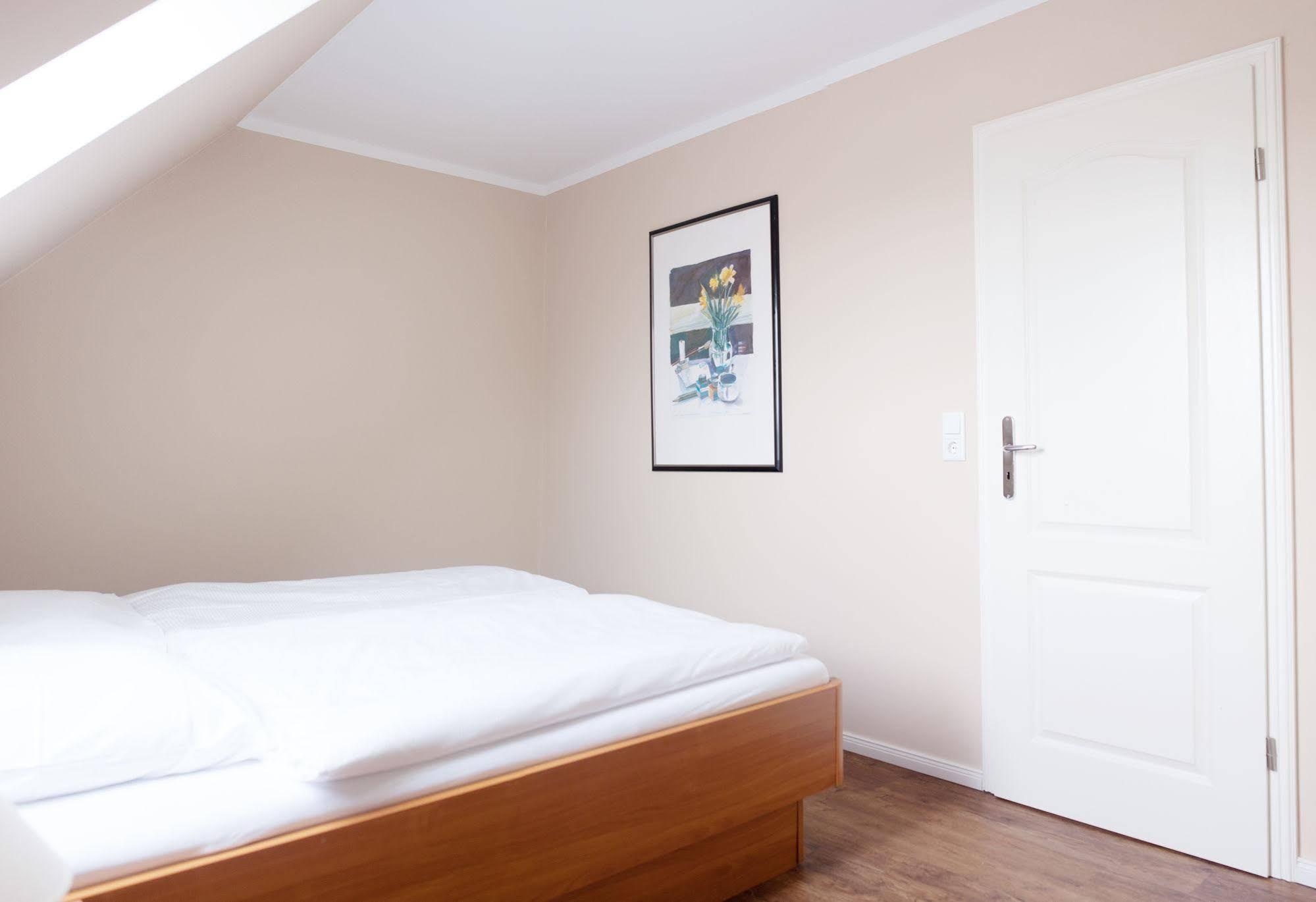 Airport Hotel One Aparthotel Sylt Dış mekan fotoğraf