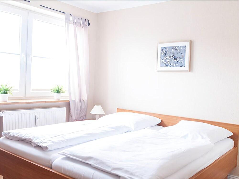 Airport Hotel One Aparthotel Sylt Dış mekan fotoğraf